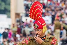 Der Einweiser, Wagah Border