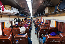 Unser Zug der Ashram Hawda Jan Shatabdi 12054
