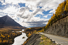 Was für eine Aussicht!, Matanuska River and King Mountain, Glenn Highway, Alaska