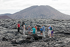 Unsere Gruppe im Lavafeld, Sullivan Bay, Insel Santiago, Galapagos Inseln