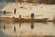 Zambia Fischer auf dem Sambezi