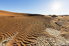 Strukturen im Wüstensand
