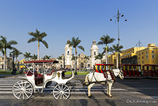 Pferdekutsche am Plaza de Armas, Lima
