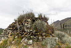 Inka Ruine an der Laguna Keushu, Peru