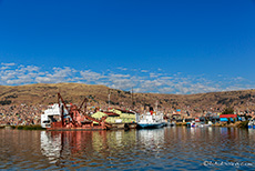 Der Hafen von Puno