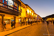 Plaza de Armas am Abend, Cusco