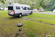 Genug Platz zum Grill ist vorhanden