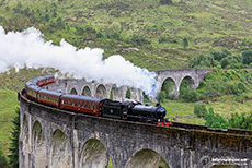 Dampflok - The Jacobite (auch als Jacobite Steam Train bezeichnet) diesmal mit Dampf