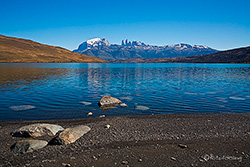 Laguna Azul und die Cuernos (H&ouml;rner) des Paine Massivs