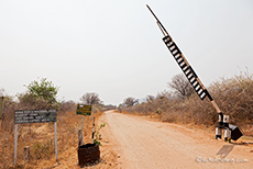 Entrance Gate zum Mana Pools Nationalpark