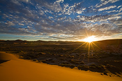 Sonnenaufgang in der Namib