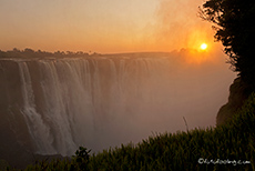 Sonnenaufgang für den Main Falls