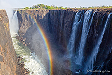 Regenbogen über dem Sambesi