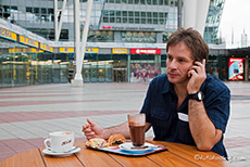 Kleine Kaffeepause am Flughafen