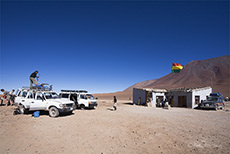 An der bolivianischen Grenze erwartete uns schon unser Fahrer