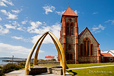 Christ Church Cathedral mit Doppelbogen aus Unterkieferknochen zweier Blauwale
