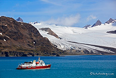 unser Schiff verlsst Fortuna Bay