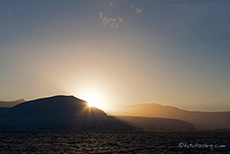 die Sonne kommt ber die Berge