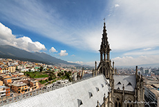 Basilika von Quito -  Basilica of the National Vow, Quito, Ecuador