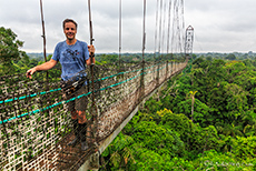 Chris auf der Hängebrücke