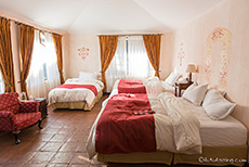 Unser riesiges Zimmer