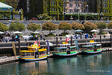 witzige Wassertaxis vor dem Empress Hotel, Victoria