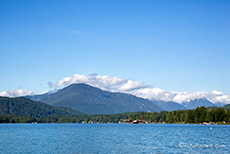 Mittagsrast mit vielen Mücken am Sproat Lake, Vancouver Island