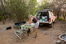 Kurzes Frühstück auf der Livingstone Safari Lodge