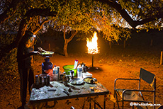 Unsere Campköchin, Marakele Nationalpark, Südafrika