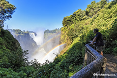 Chris an den Victoriafällen, Vicfalls, Zimbabwe