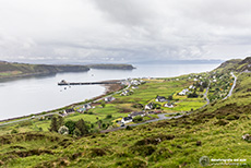 Uis, ein kleines Dorf am Meer, Skye