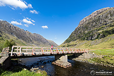 Brücke über den Loch Achtriochtan und River Glencoe, Schottland