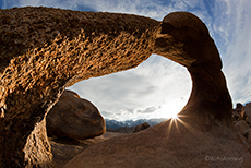 Mobius Arch im Gegenlicht, Alabama Hills