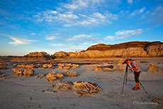 Andrea bei den Cracked Eggs, Bisti Badlands