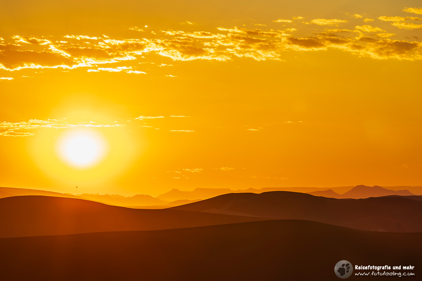 Sonnenaufgang über der Wüste