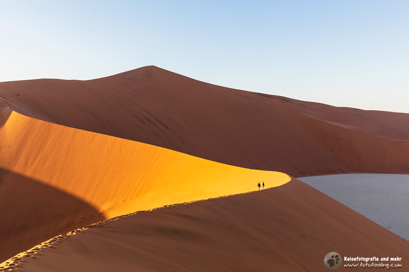 Touristen auf dem Weg zu Big Daddy