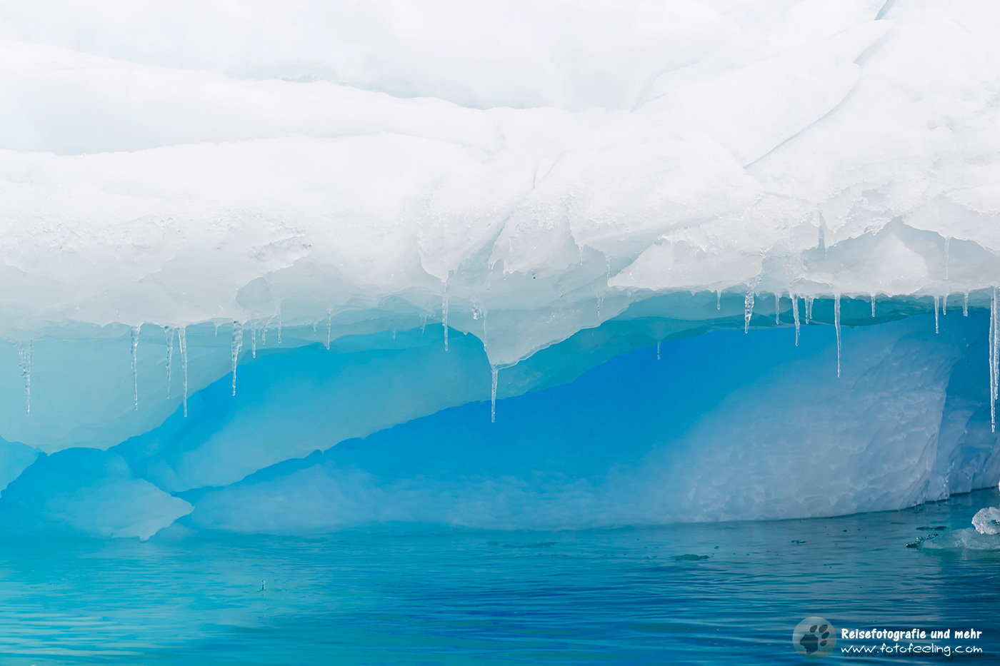 Eisberg in den schönsten Farben
