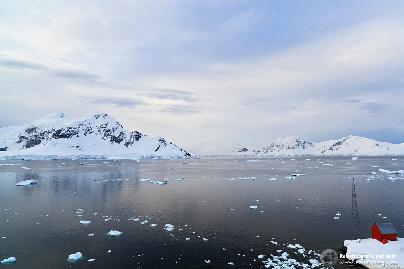 Brown Station eine argentinische Basis in der Antarktis und eine wissenschaftliche Forschungsstation in Paradise Bay