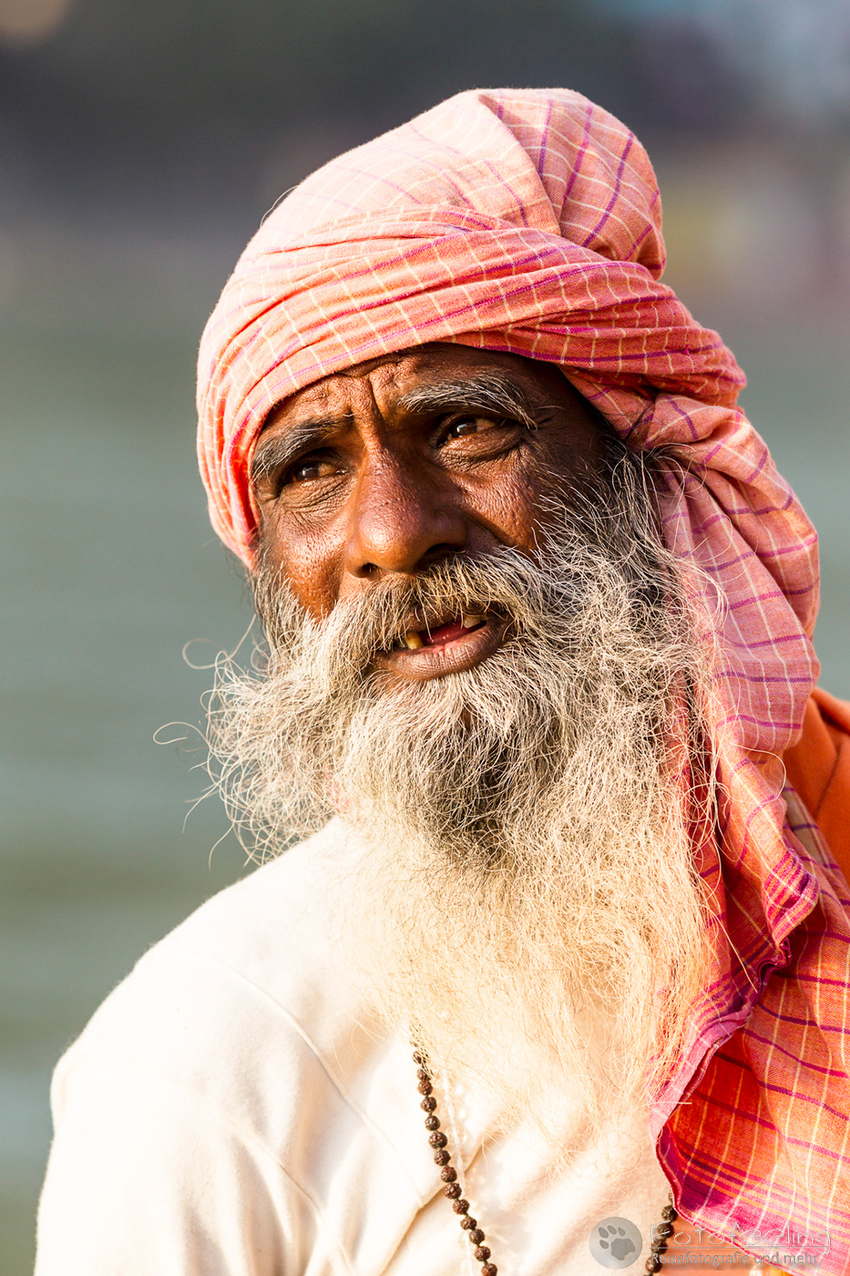 Äterer indischer Mann