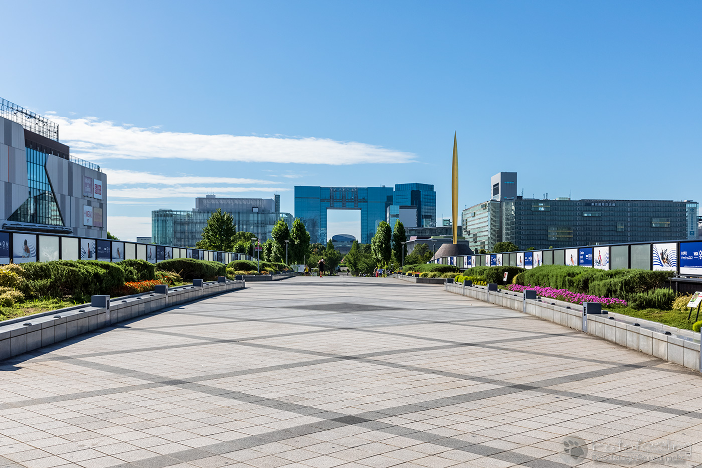 Odaiba (Daiba), Minato City, Flame of Liberty Statue