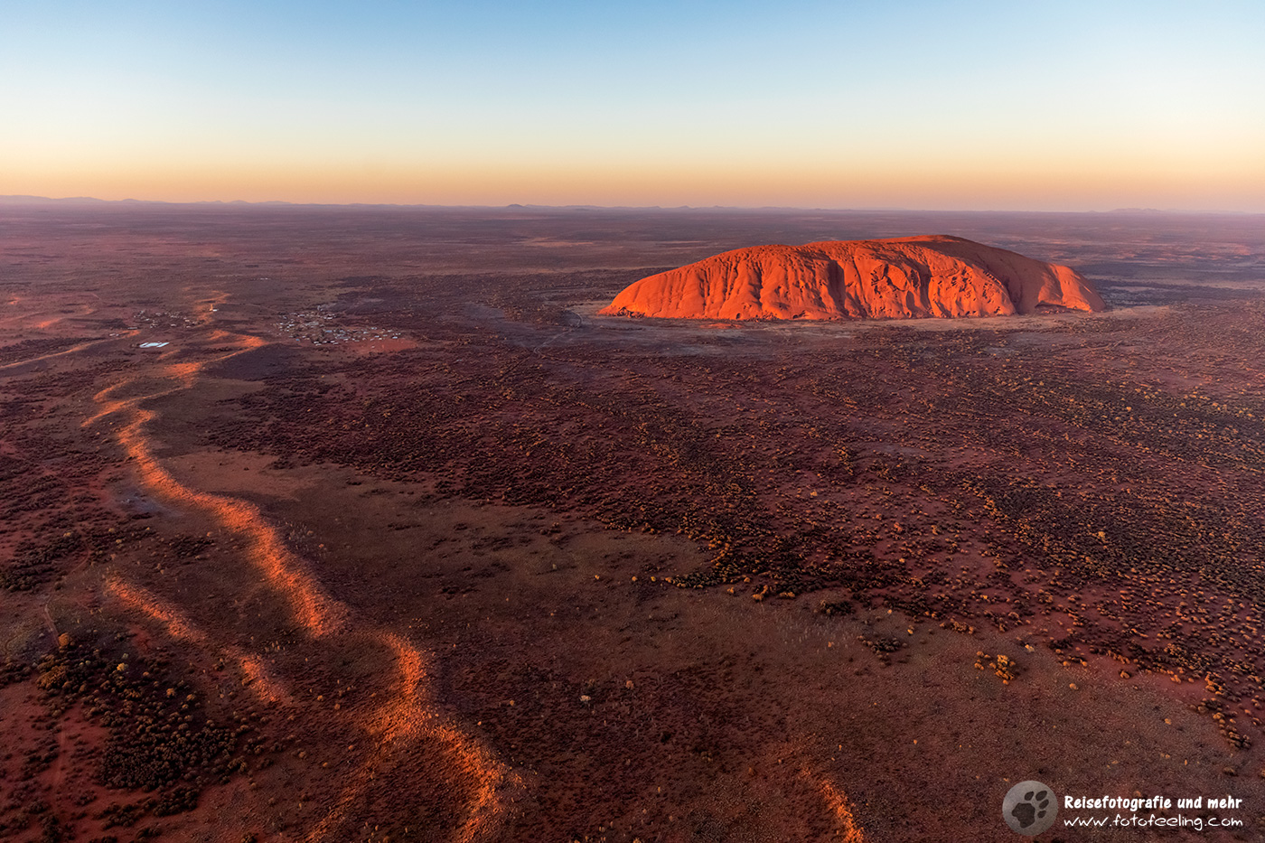 Uluru / Ayers Rock im Sonnenaufgang