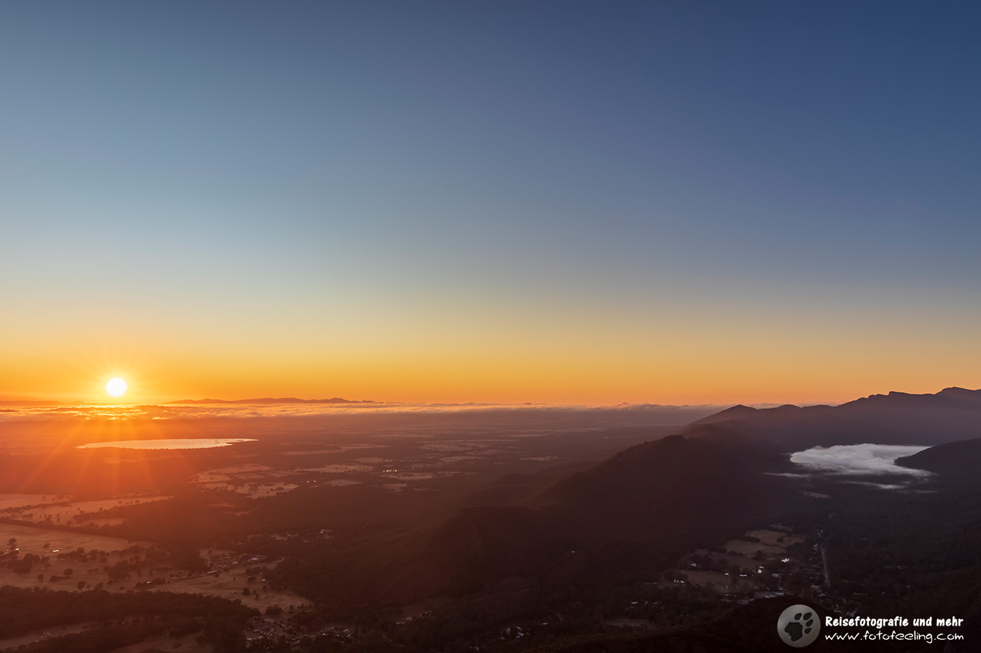 Lake Bellfield und Lake Fyans im Sonnenaufgang