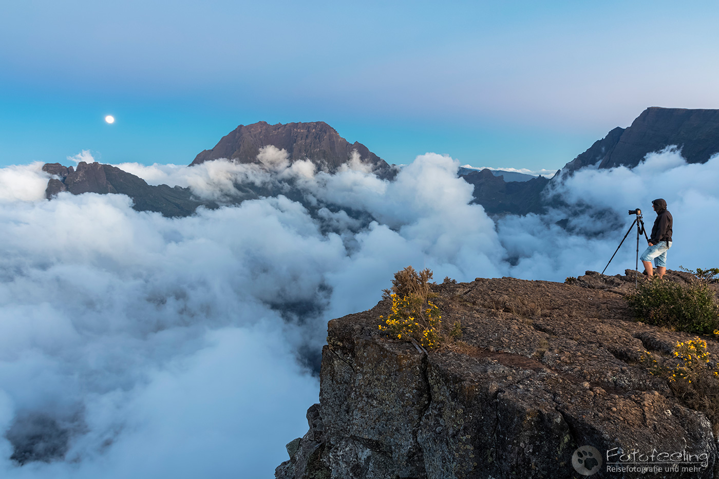 Chris am Maido Aussichtspunkt (Piton Maïdo)