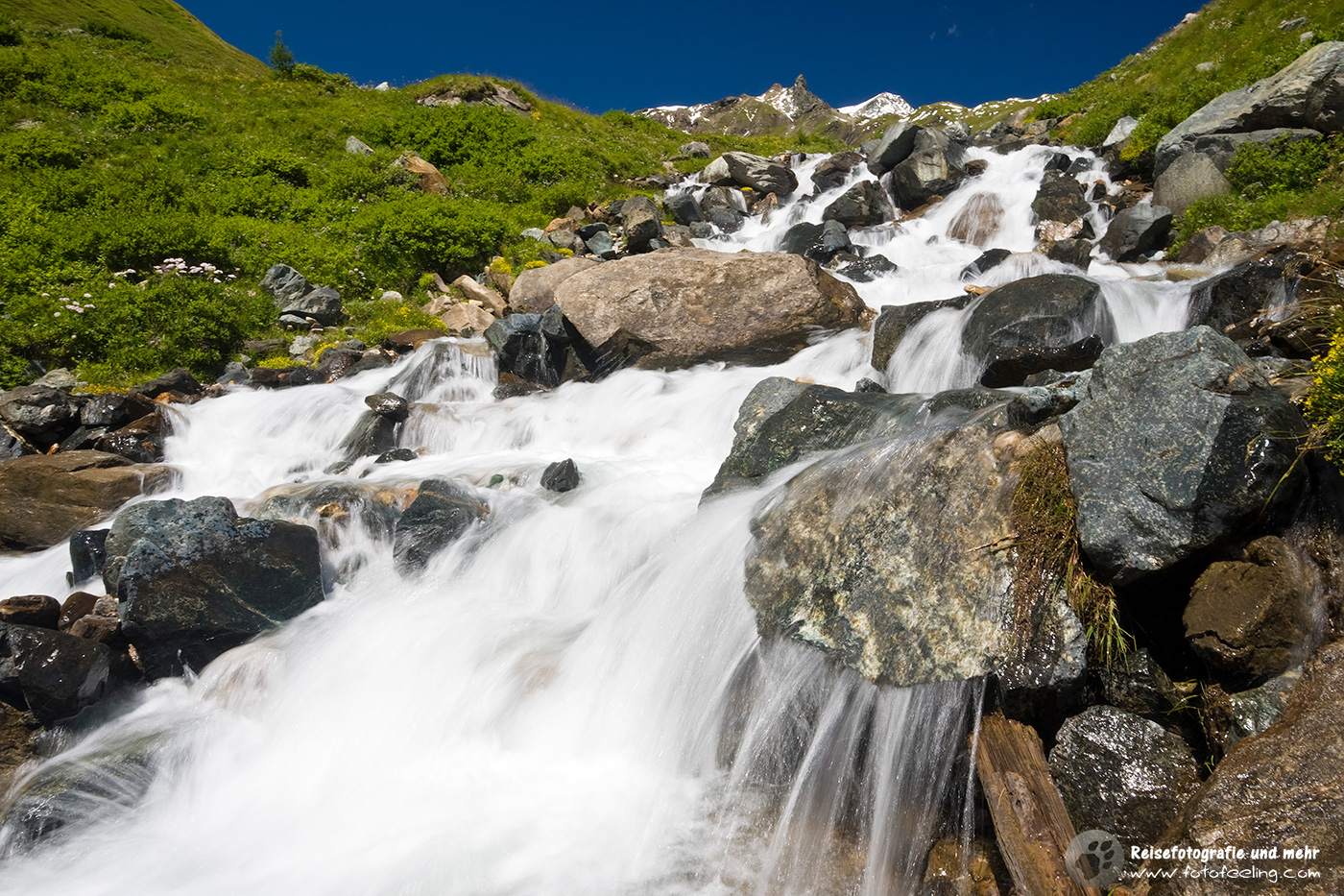 Bergbach an der Großglockner Hochalpenstraße, Nationalpark Hohe Tauern