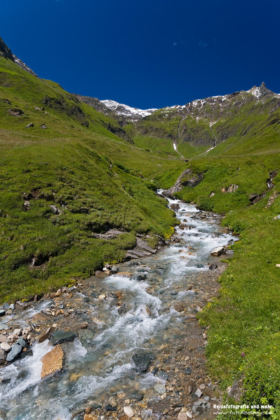Bergbach an der Großglockner Hochalpenstraße, Nationalpark Hohe Tauern