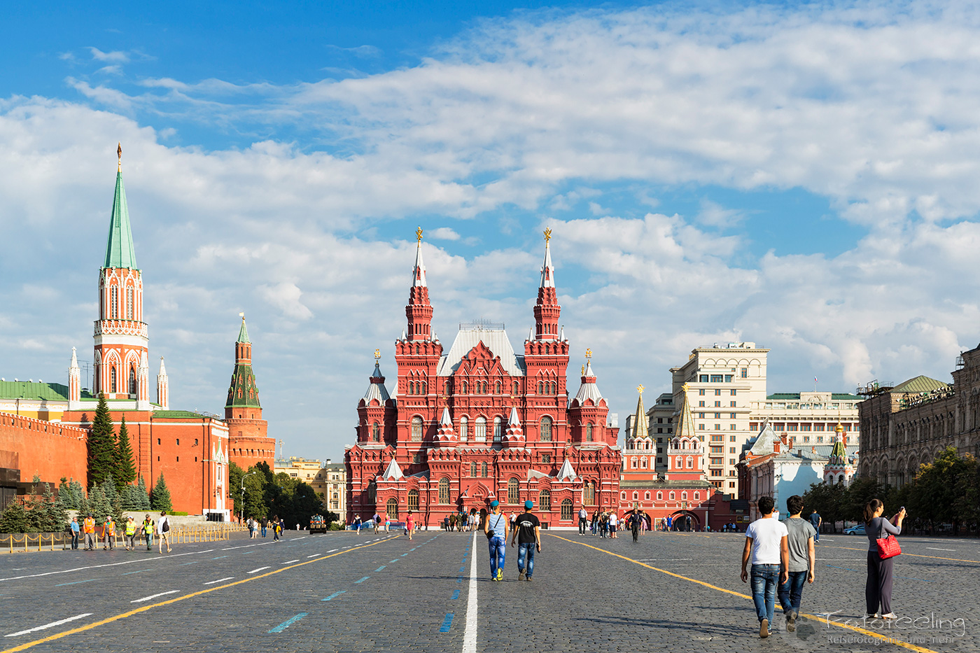 Staatliches Historisches Museum Moskau, Auferstehungstor und Nikolausturm