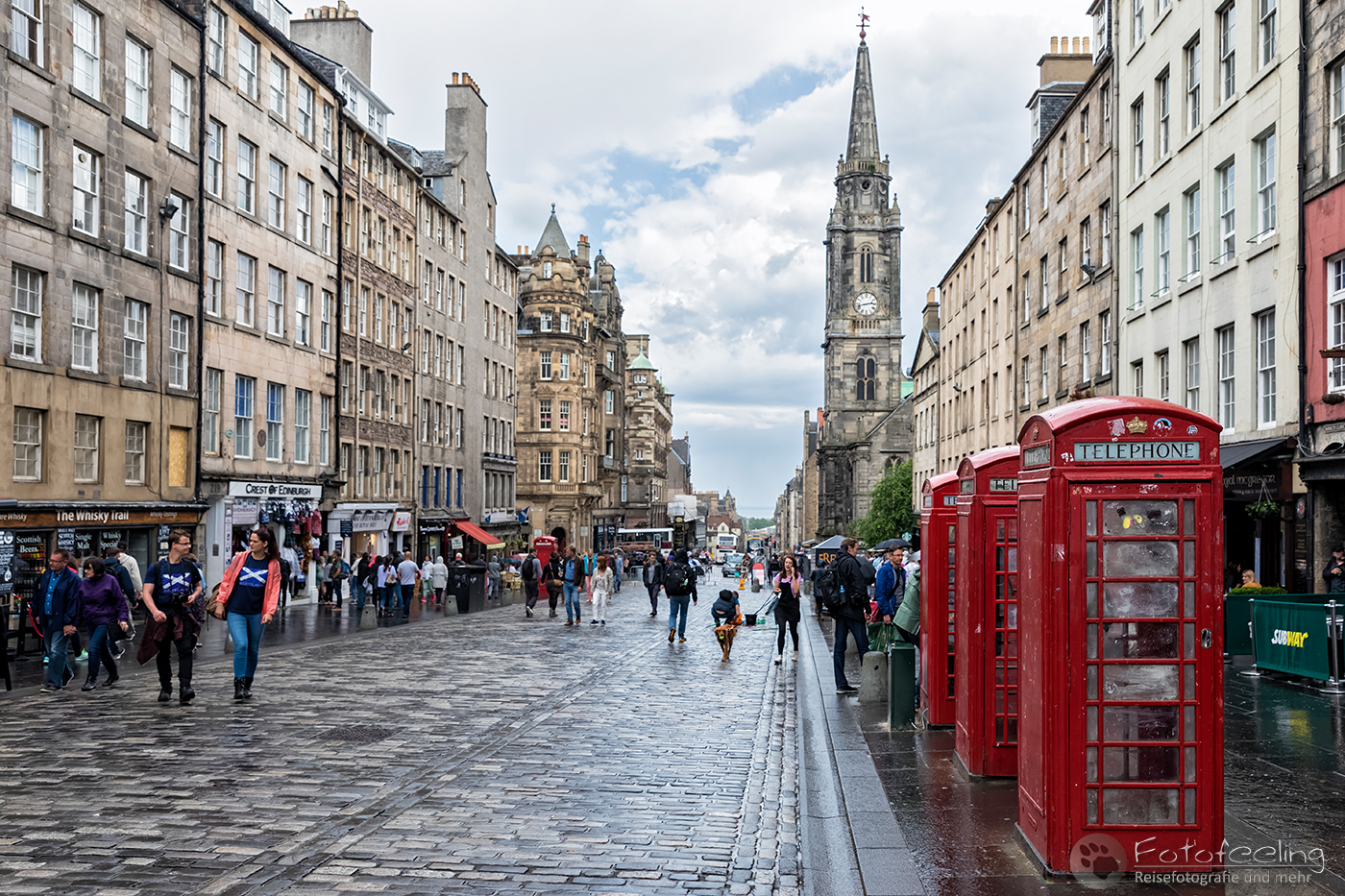 Royal Mile in der Altstadt von Edinburgh