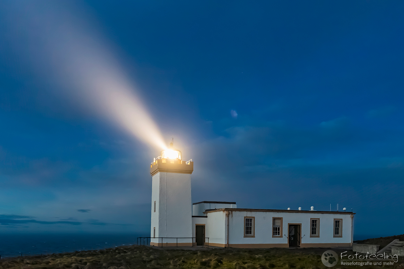 Duncansby Head Lighthouse zur blauen Stunde