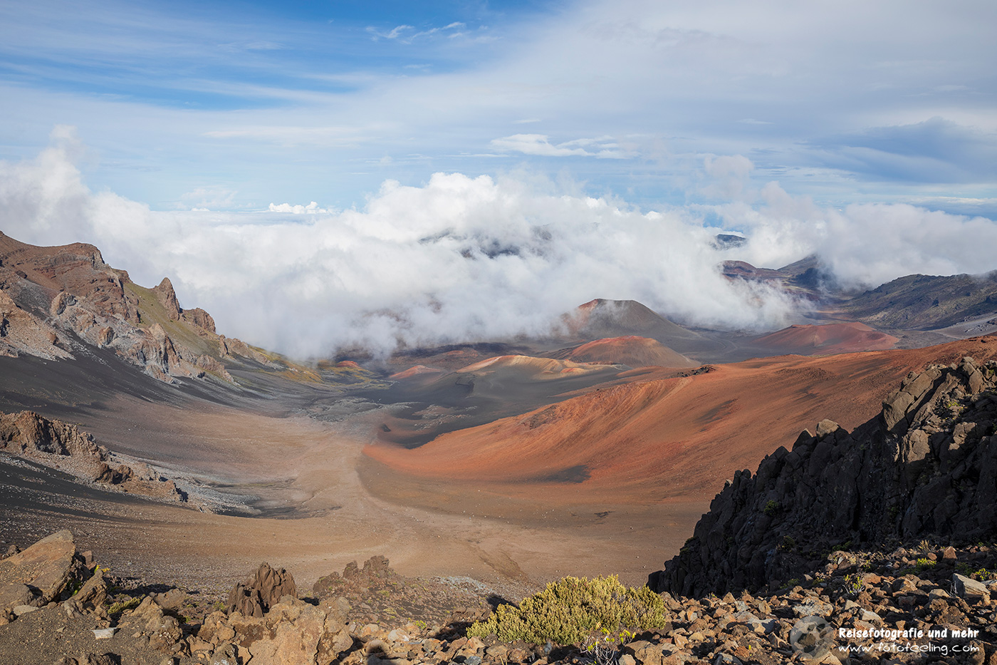 Blick in den Krater des Haleakalā (Haleakala) vom Haleakalā Visitors Center