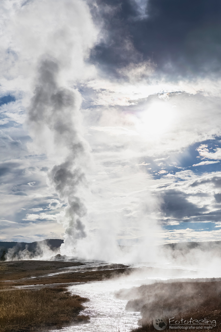 Old Faithful Geysir beim Ausbruch